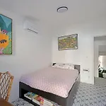 La Cigale - Vieux Village - Charmante Maisonnette Climatisee Avec Jardin Holiday home *