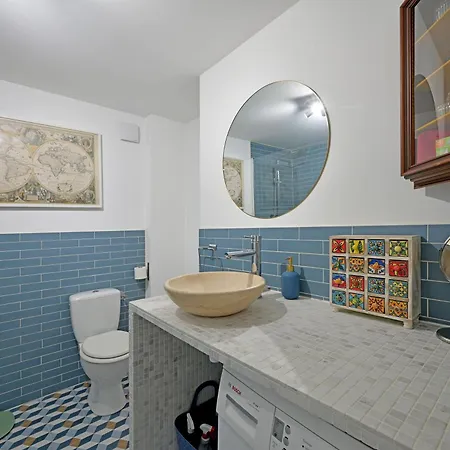 Holiday home La Cigale - Vieux Village - Charmante Maisonnette Climatisee Avec Jardin