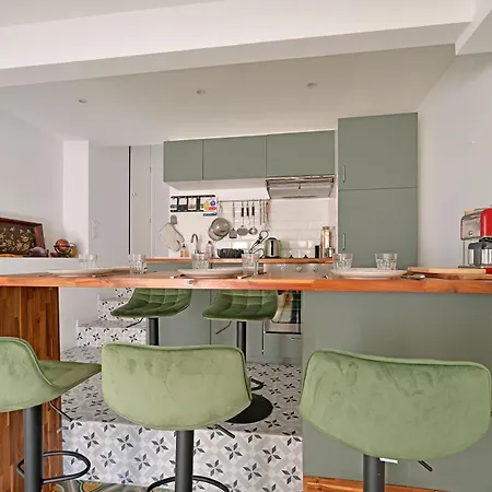 Casa vacanze La Cigale - Vieux Village - Charmante Maisonnette Climatisée Avec Jardin *