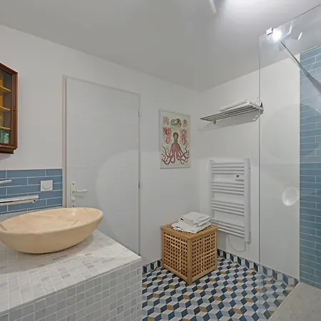 La Cigale - Vieux Village - Charmante Maisonnette Climatisée Avec Jardin Casa vacanze Villeneuve-lès-Avignon