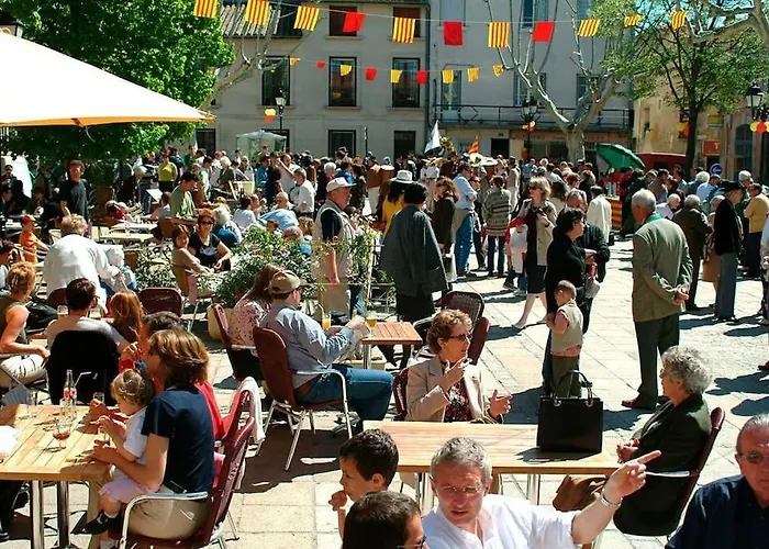 La Cigale - Vieux Village - Charmante Maisonnette Climatisee Avec Jardin *