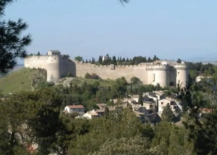 La Cigale - Vieux Village - Charmante Maisonnette Climatisee Avec Jardin بيت للعطل *