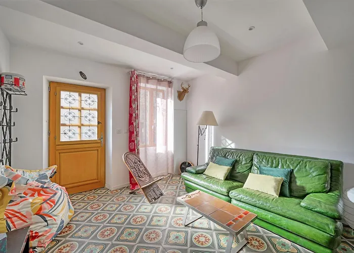 La Cigale - Vieux Village - Charmante Maisonnette Climatisee Avec Jardin * فينوف ليز أفيجْنْ