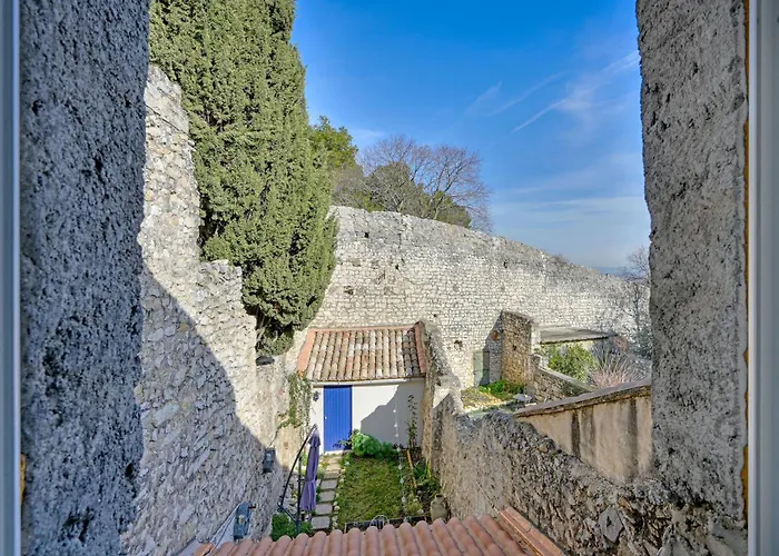 La Cigale - Vieux Village - Charmante Maisonnette Climatisee Avec Jardin *