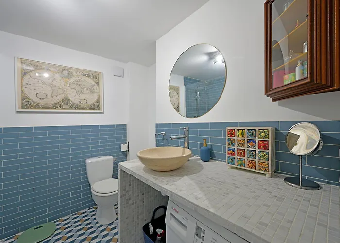 بيت للعطل La Cigale - Vieux Village - Charmante Maisonnette Climatisee Avec Jardin