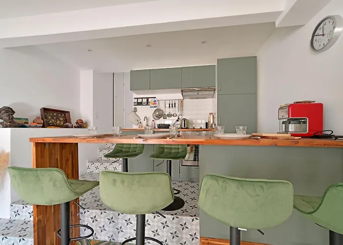بيت للعطل La Cigale - Vieux Village - Charmante Maisonnette Climatisee Avec Jardin *